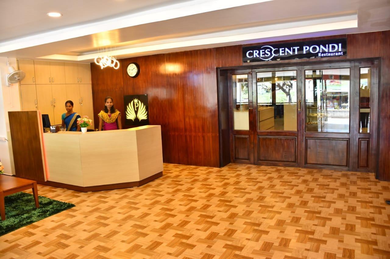 Hotel Palacial Pondi Пудучеррі Екстер'єр фото